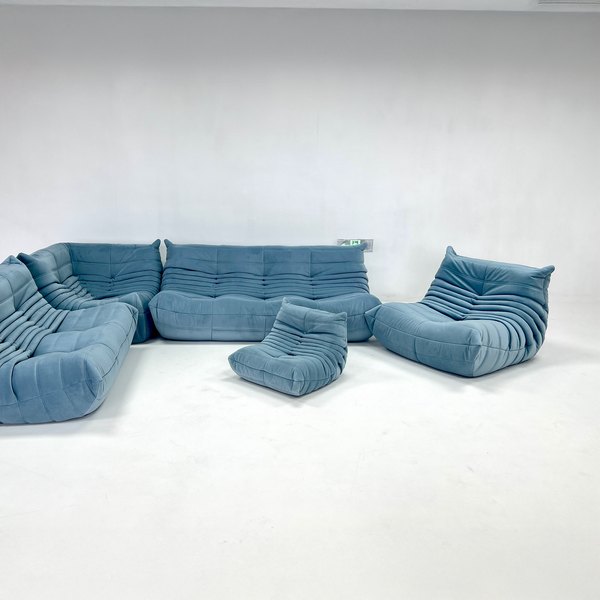 Luxuriöser Relax-Ecksessel aus Stoff – Modular, skulptural, umhüllender Komfort