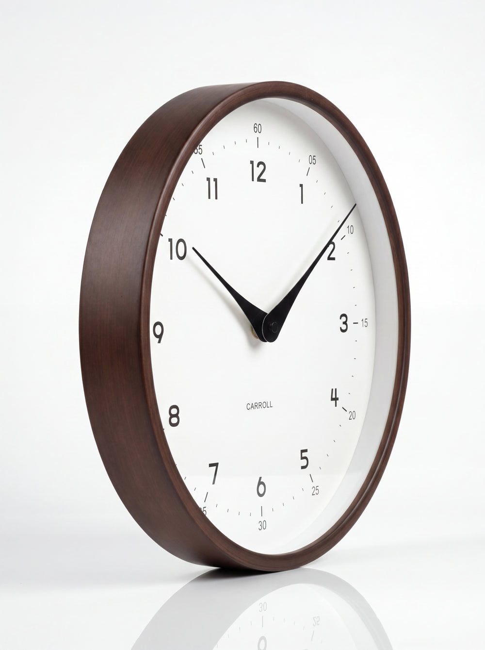 Horloge murale minimaliste silencieuse en bois – Arlo